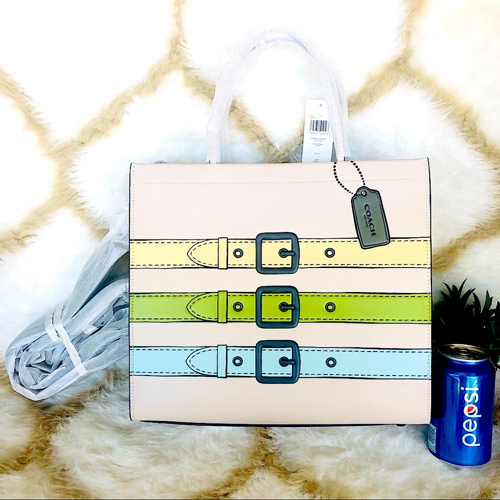 Rare Coach Cashin C9724 Carry 32 Trompe L’oeil, Spring 2022 Runway Collection - Picture 5 of 16